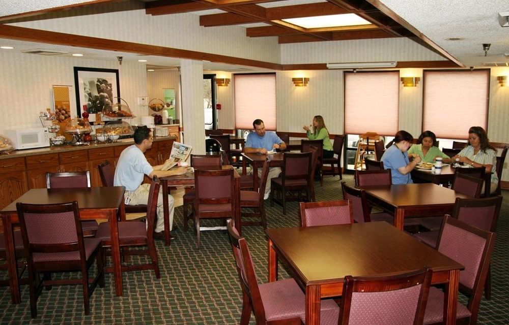 Hampton Inn Springfield-South Ristorante foto