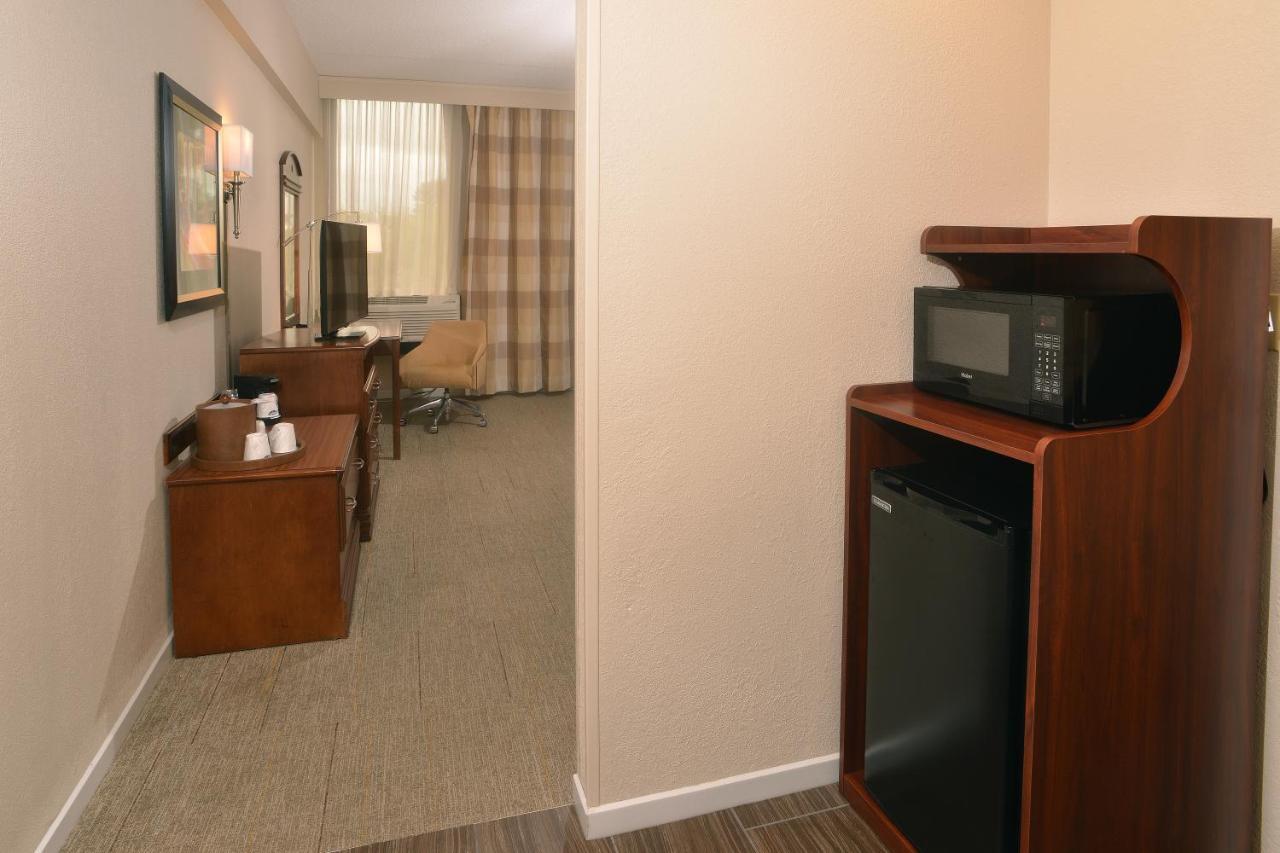 Hampton Inn Springfield-South Esterno foto