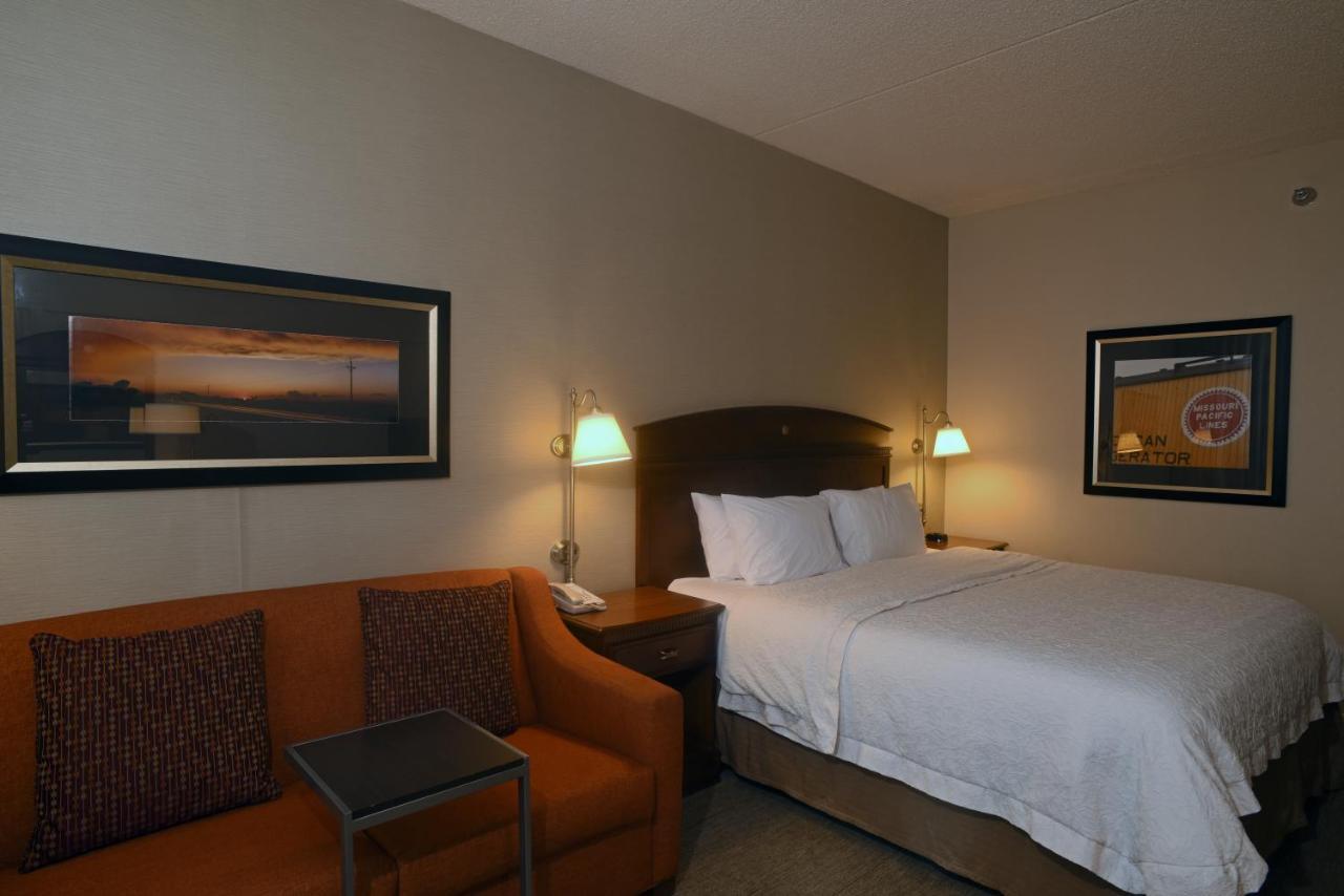 Hampton Inn Springfield-South Esterno foto