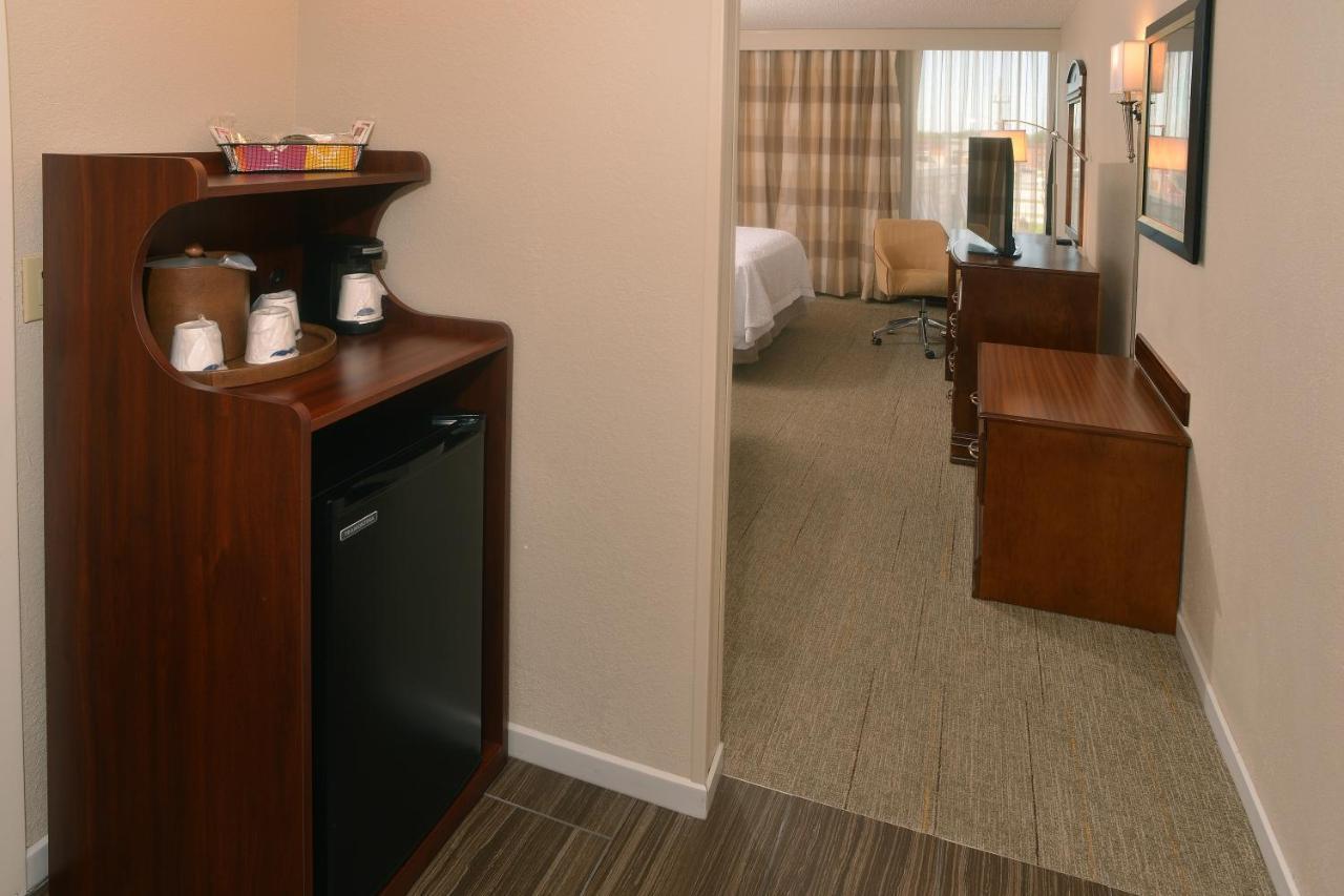 Hampton Inn Springfield-South Esterno foto